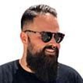 Héctor Casero