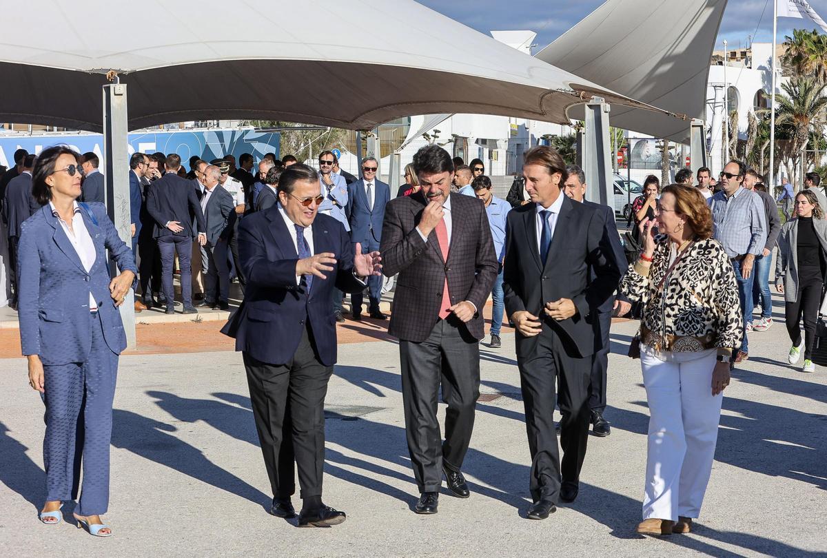 Presentacion de los nuevos autobuses híbridos y electricos de Vectalia