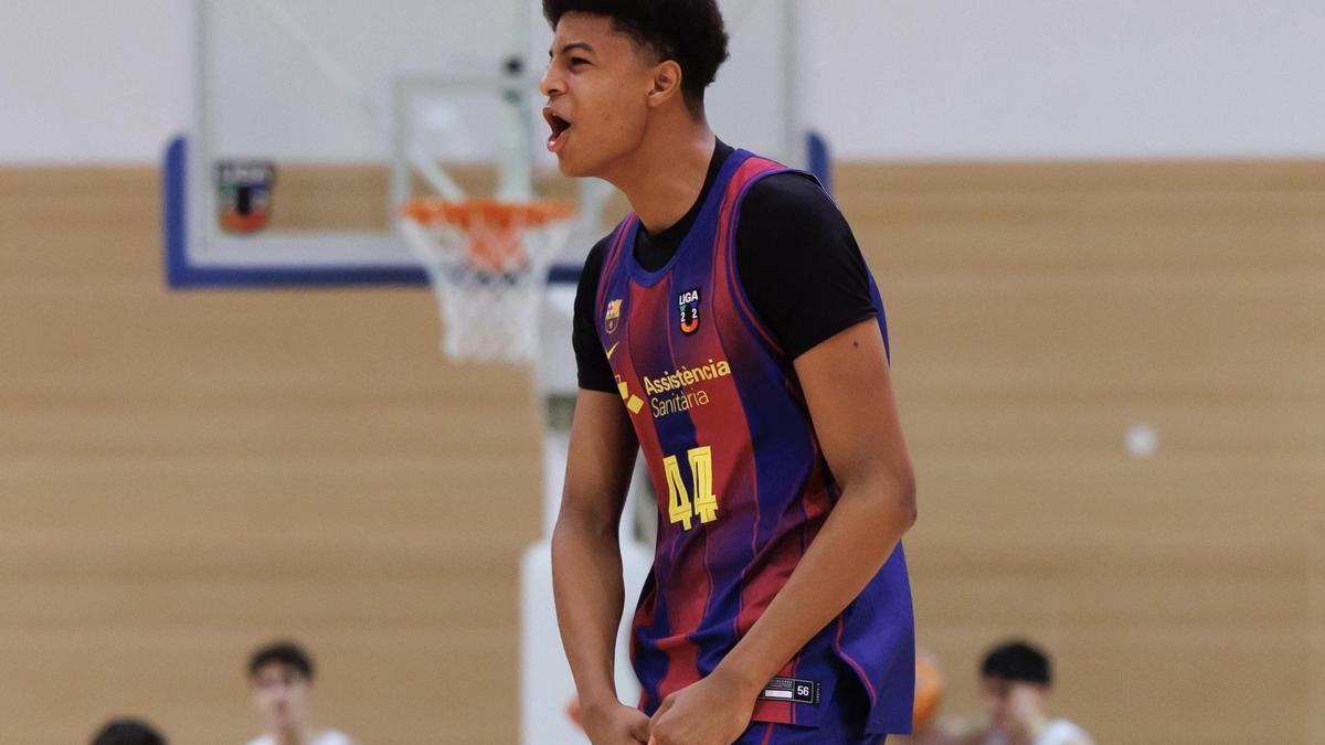 Boumtje Boumtje celebra una acción con rabia en el duelo ante el Madrid de la Liga U22