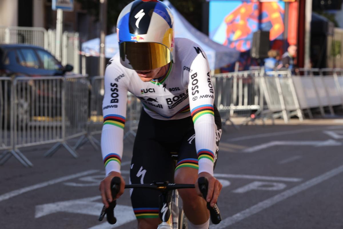 El ciclista de Moixent Pau Martí