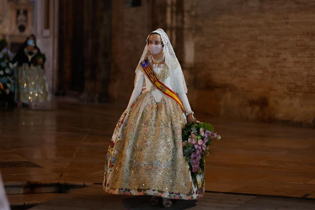 Búscate en el primer día de Ofrenda por las calles del Mar y Avellanas entre las 22:00 y 23:00 horas Búscate en el primer día de Ofrenda por las calles del Mar y Avellanas entre las 22:00 y 23:00 horas