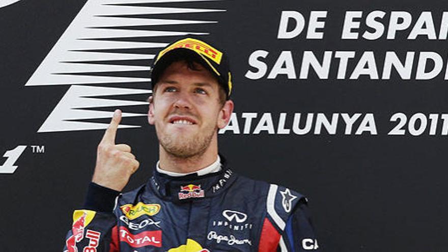 Sebastian Vettel celebra su victoria en Montemeló