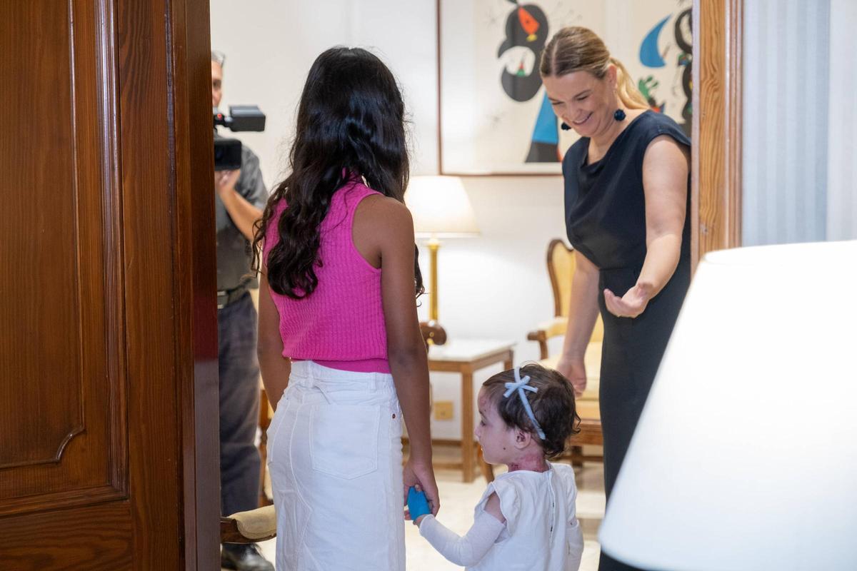 Baleares financiará el tratamiento de Olivia, la niña de tres años con piel de mariposa Baleares financiará el tratamiento de Olivia, la niña de tres años con piel de mariposa