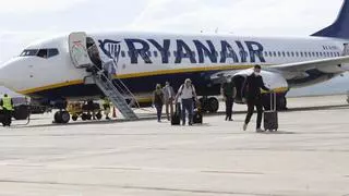 Un ‘lío’ entre Ryanair y Policía deja en tierra a 70 pasajeros en Castellón