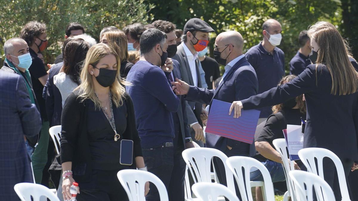 Compañeros y amigos despiden en Girona a Francesc Arnau