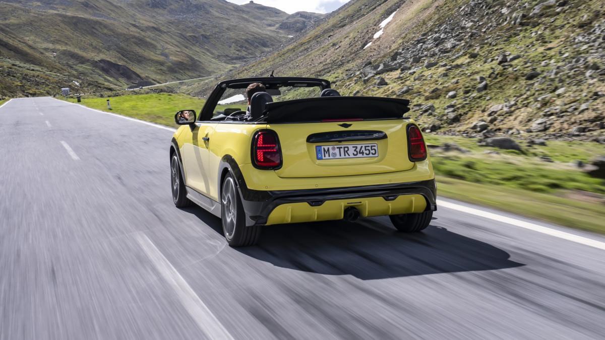Mini John Cooper Works Convertible