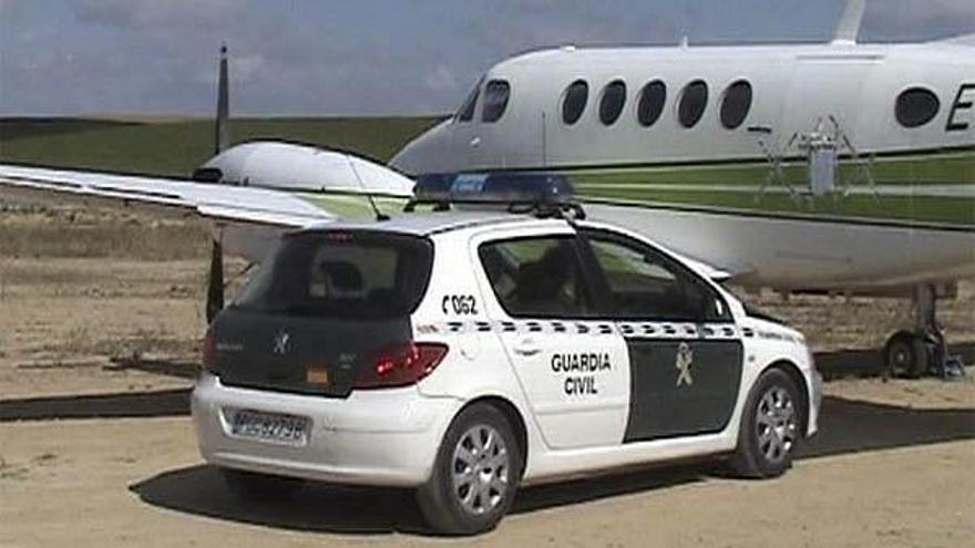 Una de las aeronaves intervenidas al grupo liderado por un piloto español.