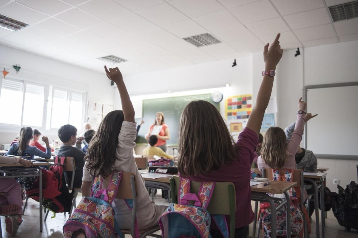 Niños en una escuela.