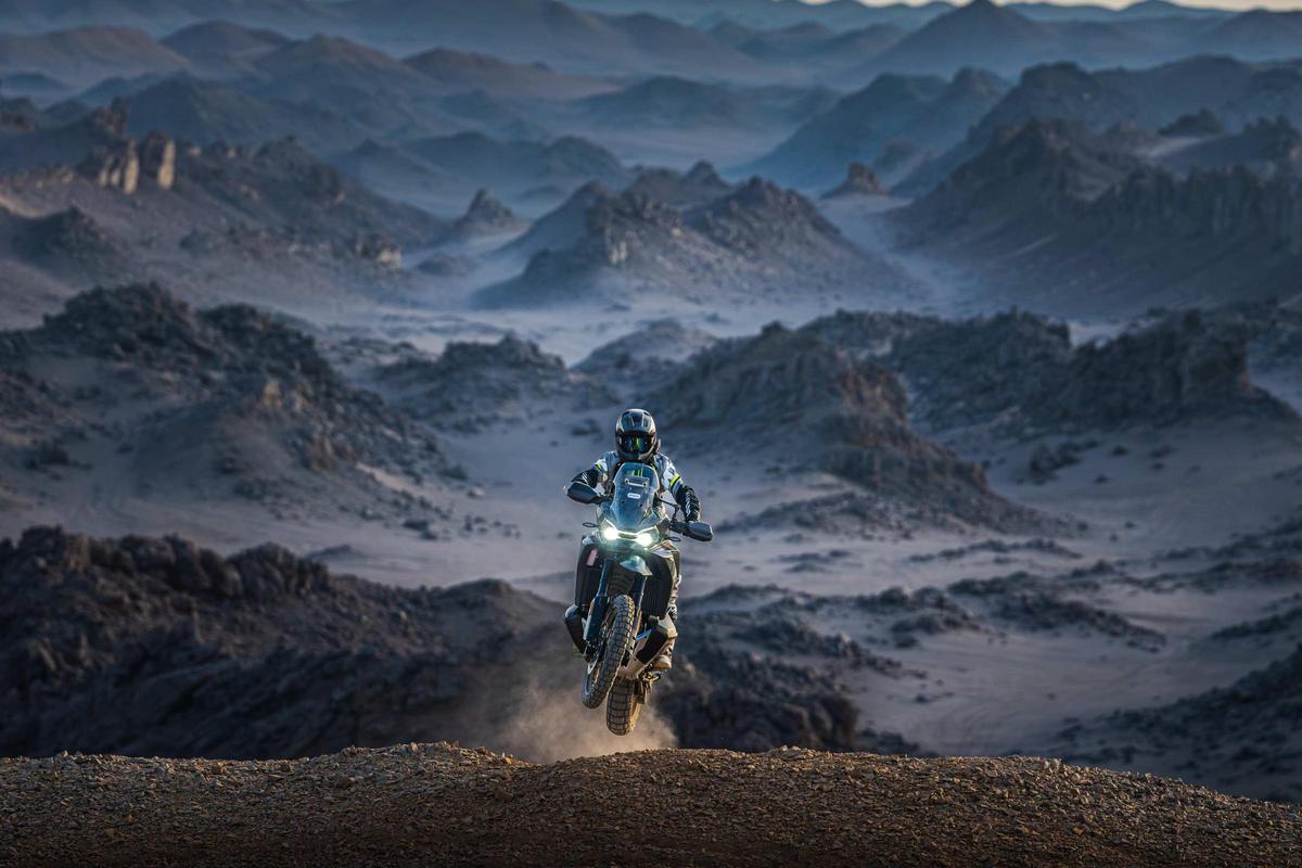 CFMOTO 1000MT-X: La trail que quiere poner patas arriba el segmento maxi adventure