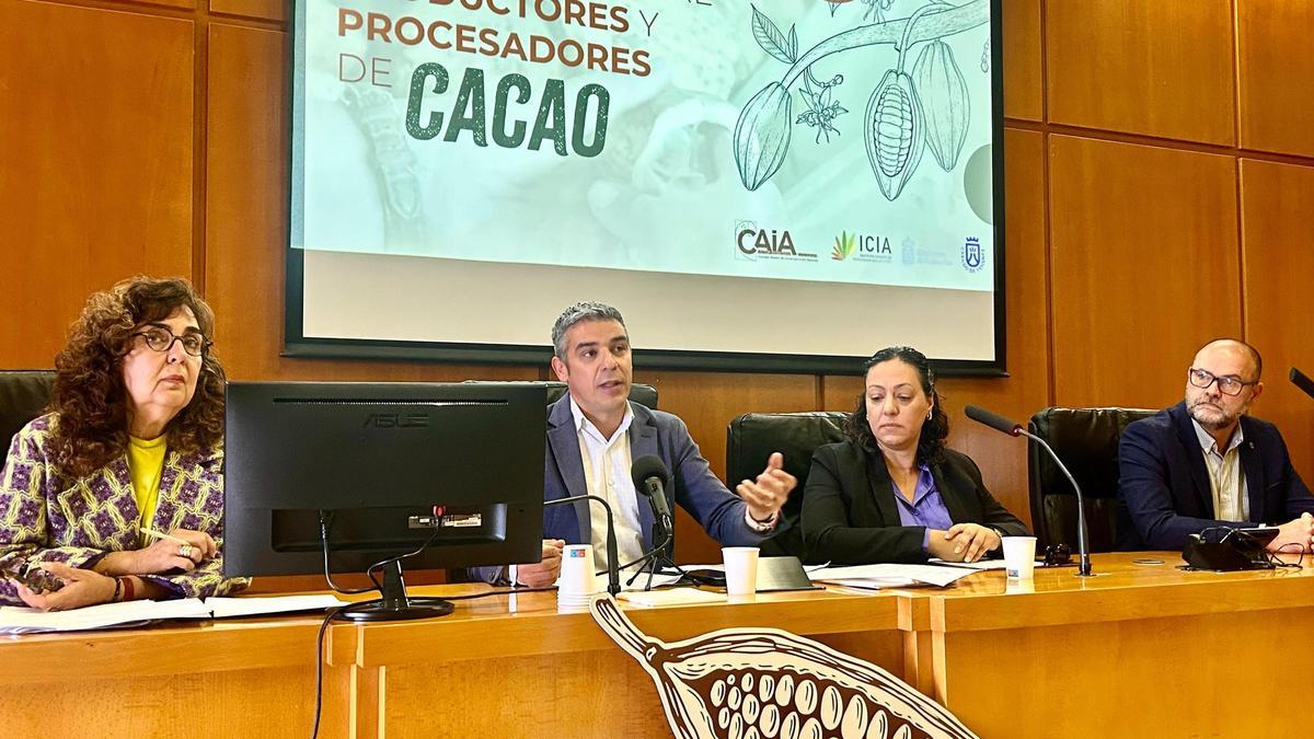 Inauguración del I Encuentro entre productores y procesadores de cacao.