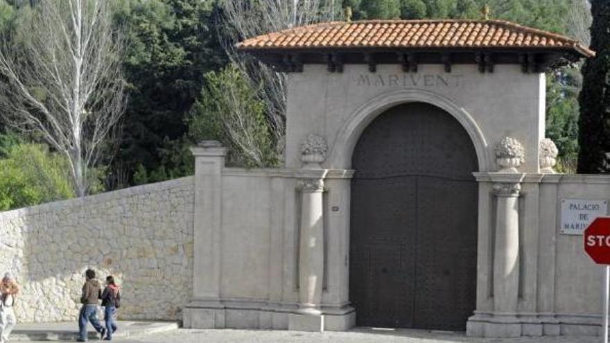 Entrada del Palacio de Marivent de Palma.