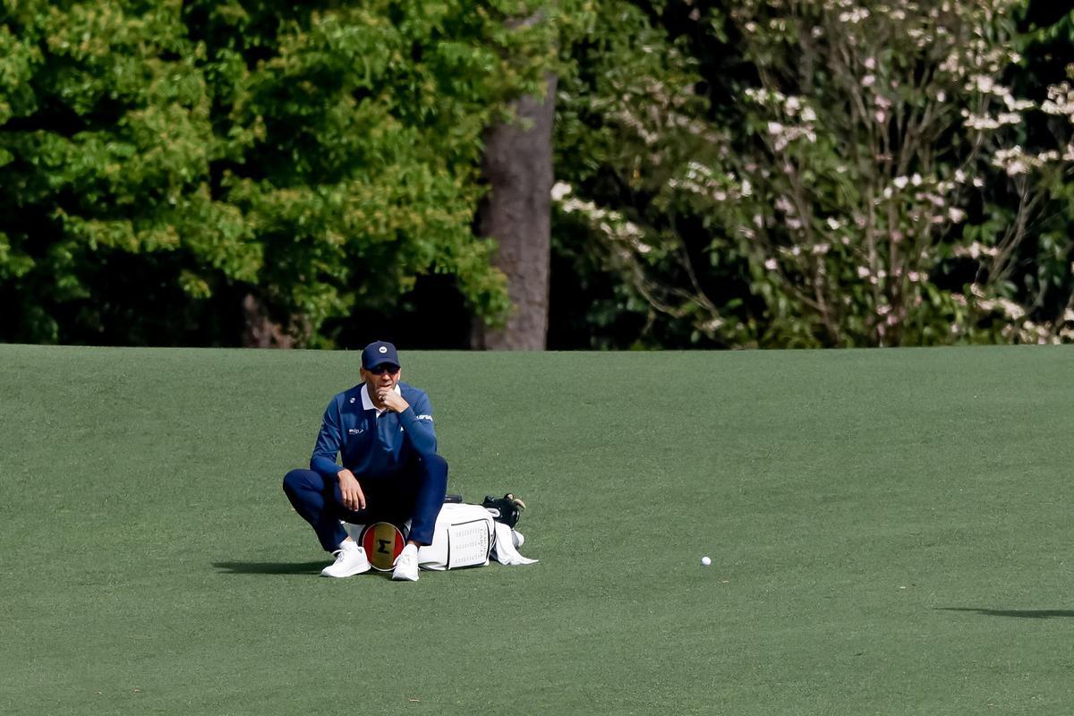 Un pensativo Sergio García, este miércoles entrenando en el Augusta Masters.