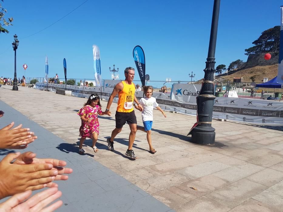 10 kilómetros de recorrido en una jornada en la que las Rías Baixas ha superado los 30 grados. Ryan Waddington se ha proclamado vencedor de la prueba al finalizar el recorrido en 31,54