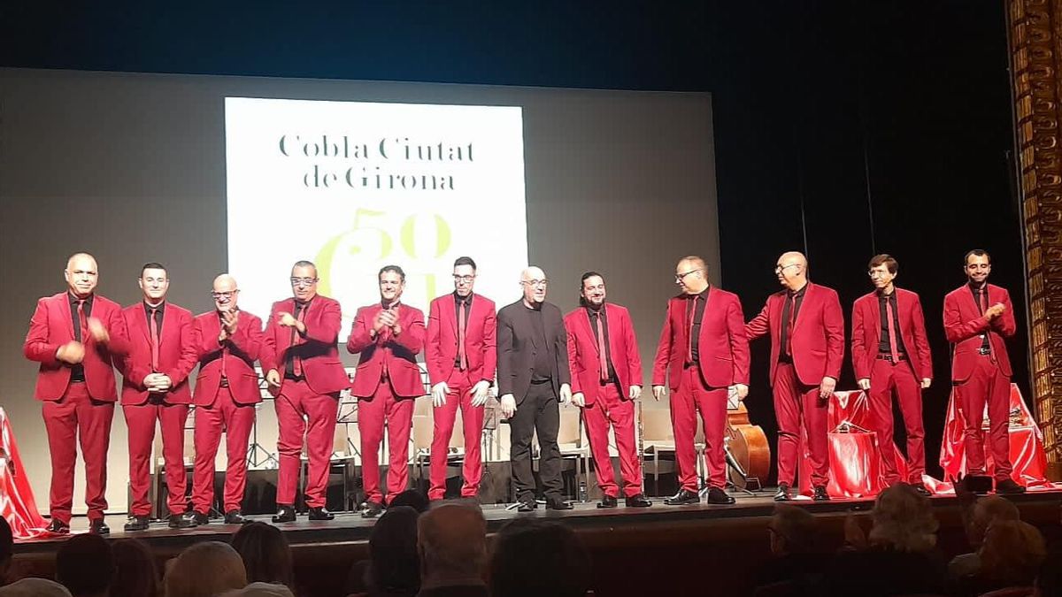 La cobla Ciutat de Girona, que celebra mig segle enguany.