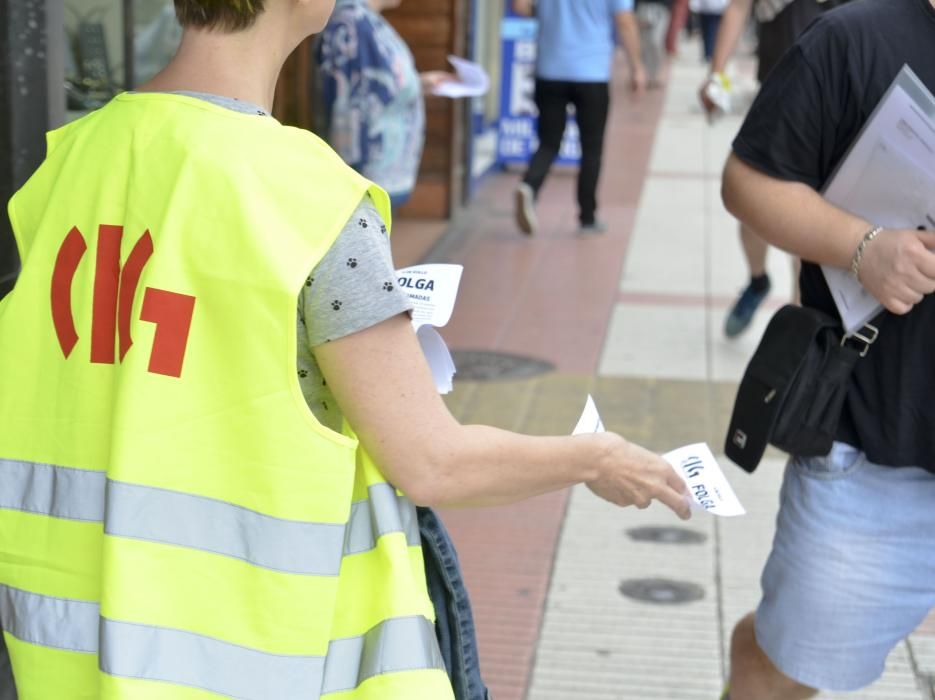 Los sindicatos cifran en un 70% el seguimiento de la huelga para denunciar las condiciones precarias de los 8.000 teleoperadores de Galicia