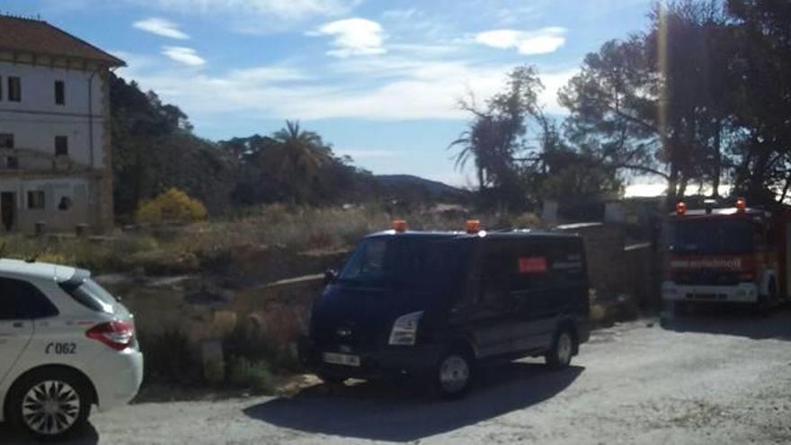 Registran uno de los túneles del Balneario de Aigües tras el hallazgo de unos huesos