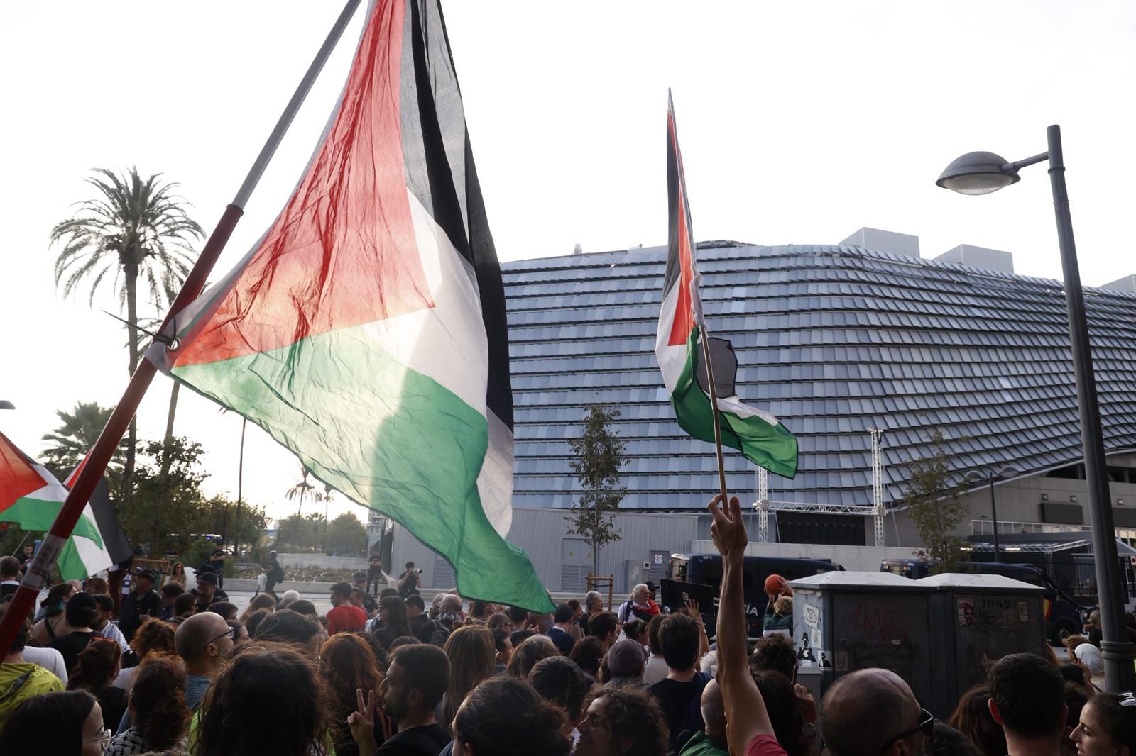 WhatsApp Image 2025-10-15 at 18.52.03.jpeg