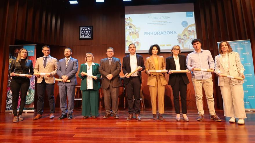 Xàbia y Teulada Moraira renuevan en Alcoi su compromiso con los más jóvenes