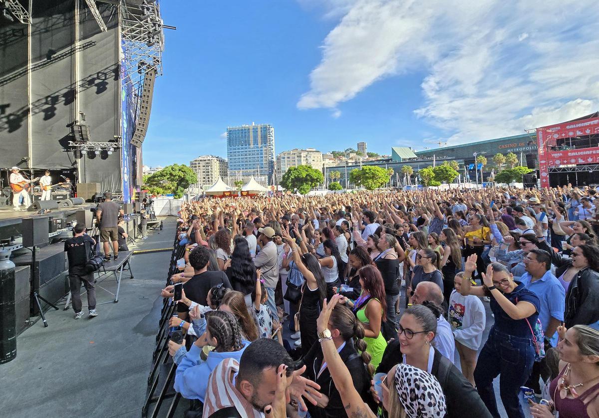 Coti y Miriam Rodríguez descorchan el Galicia Fest en Vigo
