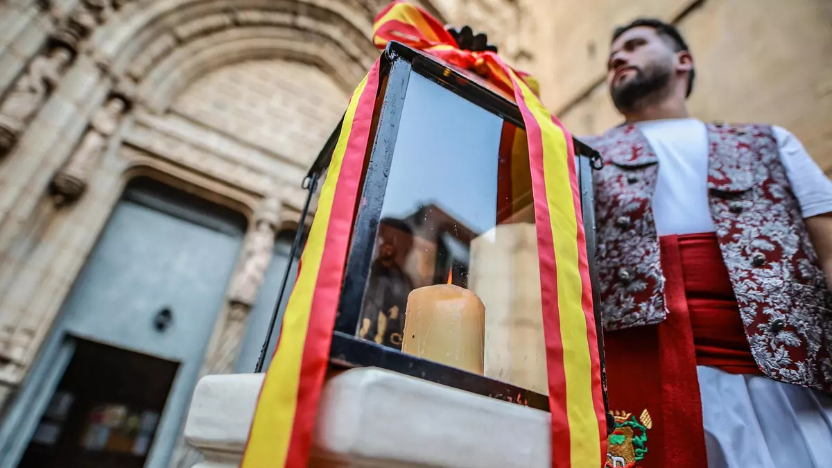 Emoción y tradición para invocar a San Roque en Callosa de Segura