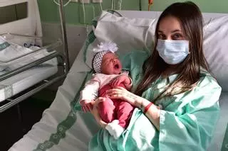 India Simón Gordillo, la primera bebé del año en Plasencia