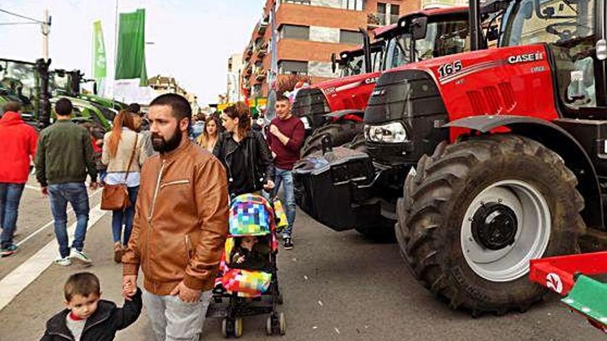 El passeig Diagonal reunirà, dissabte i diumenge, els expositors d&#039;automoció i de maquinària agrícola