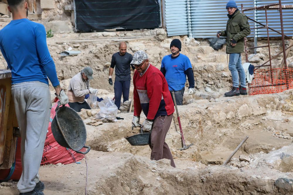 Unas obras dejan al descubierto restos arqueológic