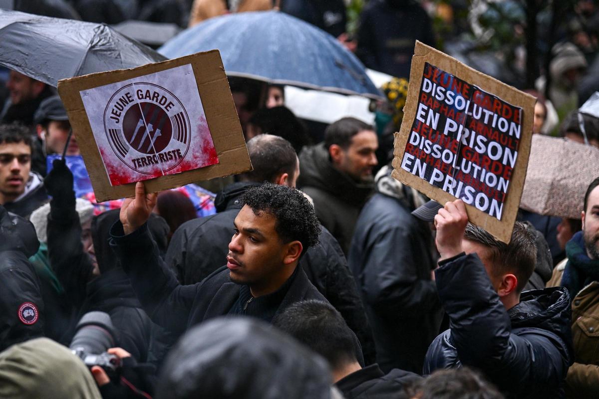 Una manifestación en protesta por la muerte de Quentin Deranque, un joven ultraderechista muerto por enfrentamientos con activistas antifascistas en Lyon