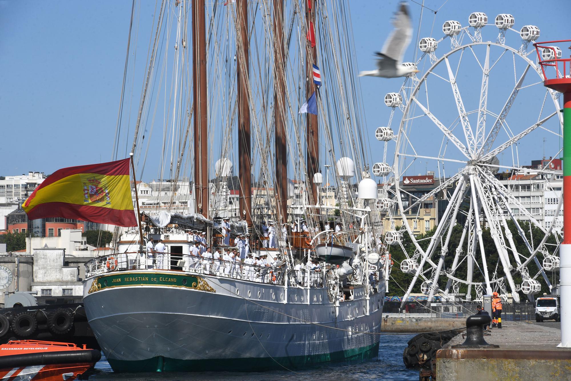 El 'Juan Sebastián de Elcano' ya está en A Coruña