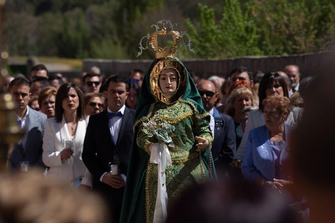 GALERÍA | Villabuena del Puente disfruta de su lunes de aguas