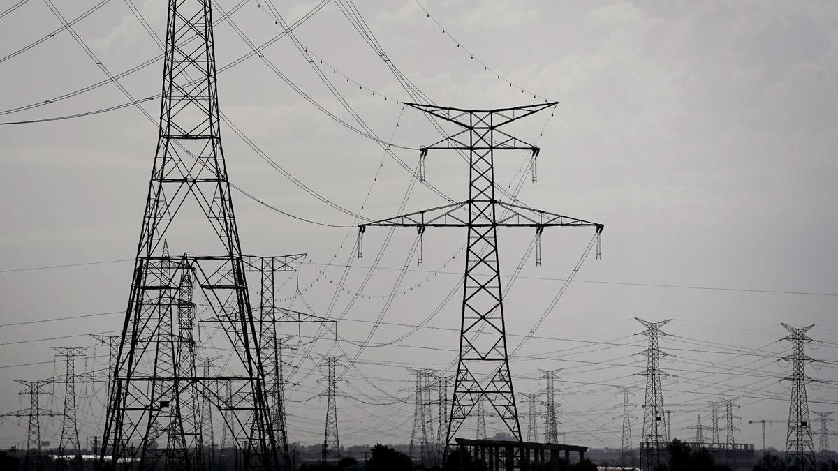 Torres de tendido eléctrico.