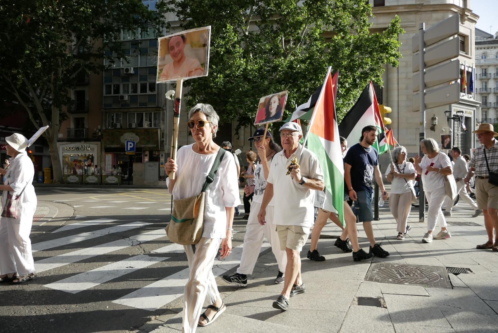 En imágenes | Manifestación en apoyo a Palestina en Zaragoza