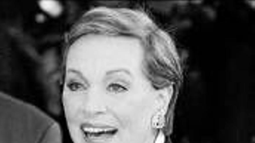 Julie Andrews regresa alos escenarios de Londres