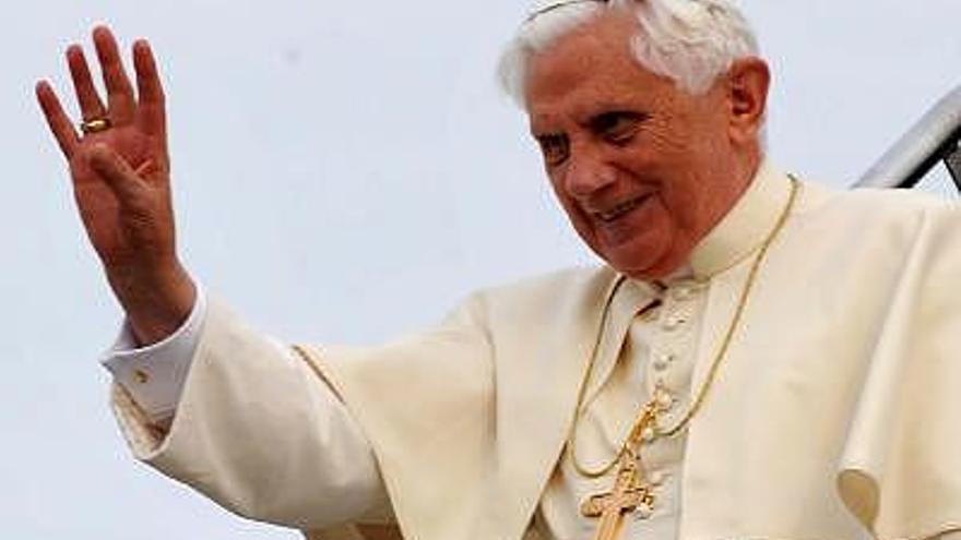 El Papa Benedicto XVI a su llegada a Sidney para celebrar el Día Mundial de la Juventud.