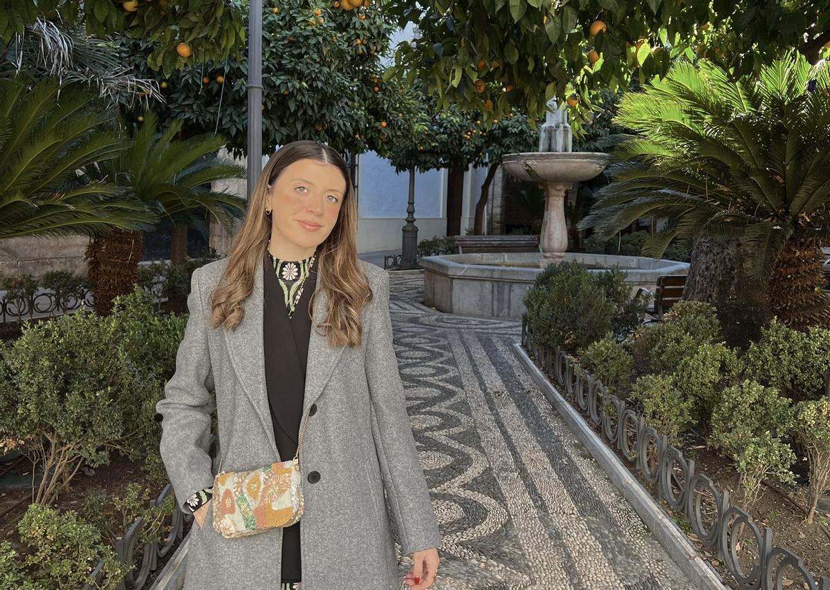 María de la Cruz Valle, Premio Antonia Monreal.