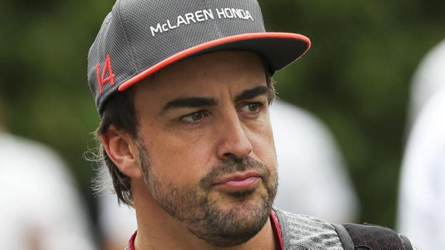 Fernando Alonso no pudo terminar de nuevo