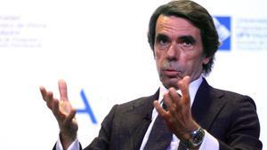 GRAF7554. POZUELO DE ALARCÓN (MADRID), 26/11/2019.- El expresidente del Gobierno José María Aznar, durante su intervención en la conferencia Una reflexión sobre Europa, esta mañana en la Universidad Francisco de Vitoria.- EFE/Fernando Alvarado