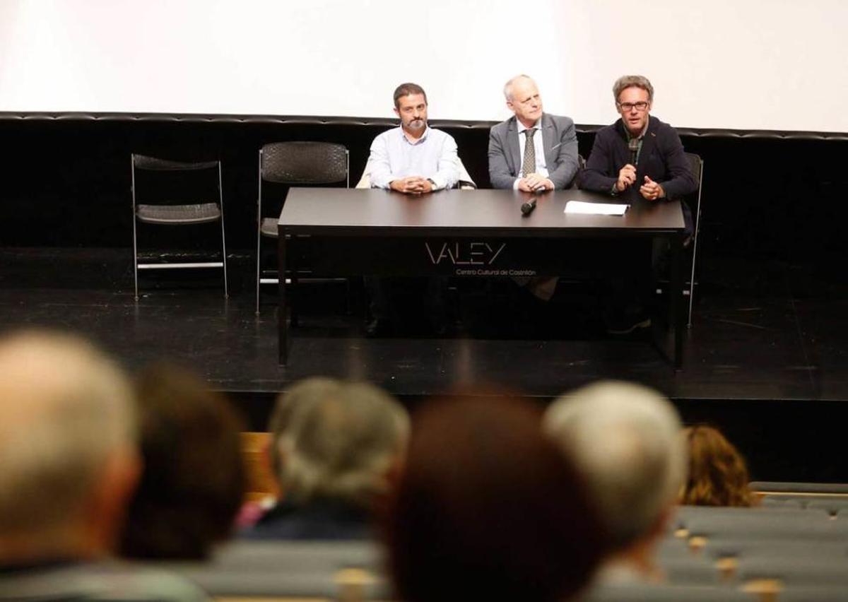 Tirador, Laine y Muñiz, en la presentación del proyecto.