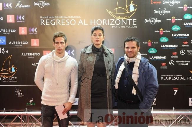 Estreno de 'Regreso al horizonte' en el cine Rex