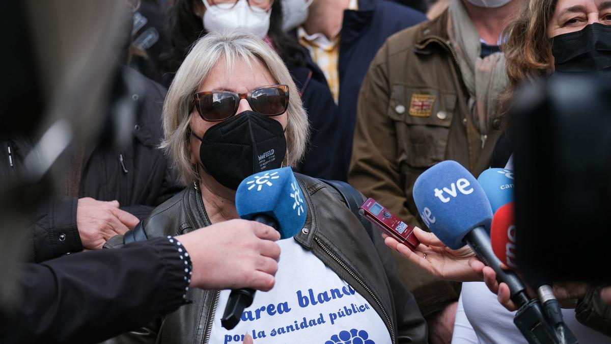 Concentración de Marea Blanca en defensa de la sanidad pública en Málaga