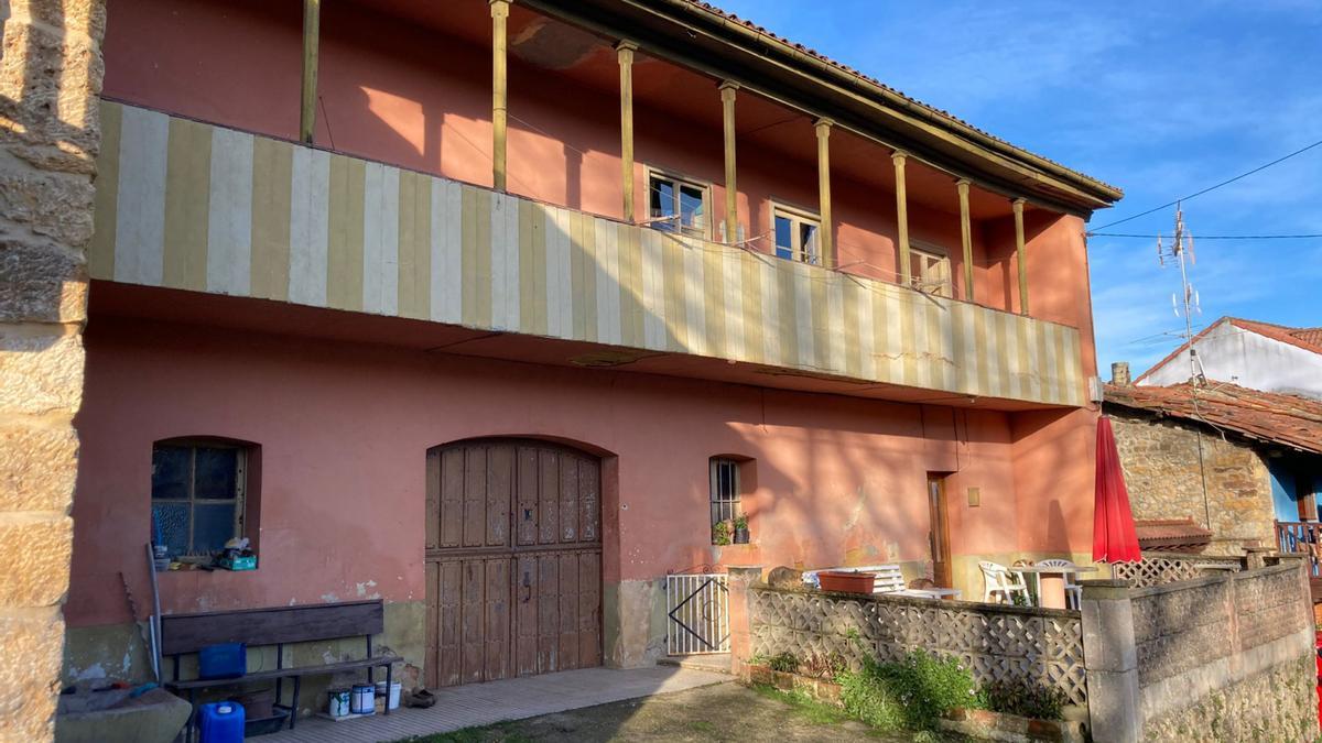 Casa en venta en Pola de Siero.