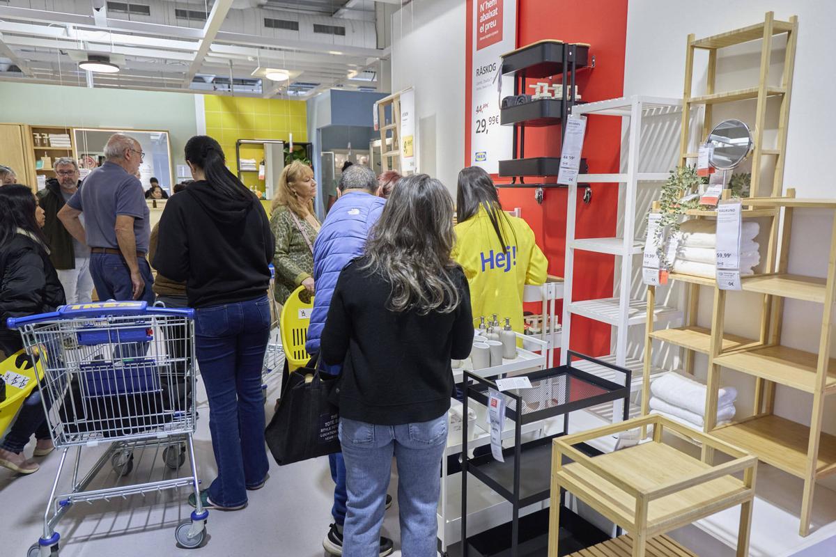 Les fotos de la inauguració de l'IKEA de Girona