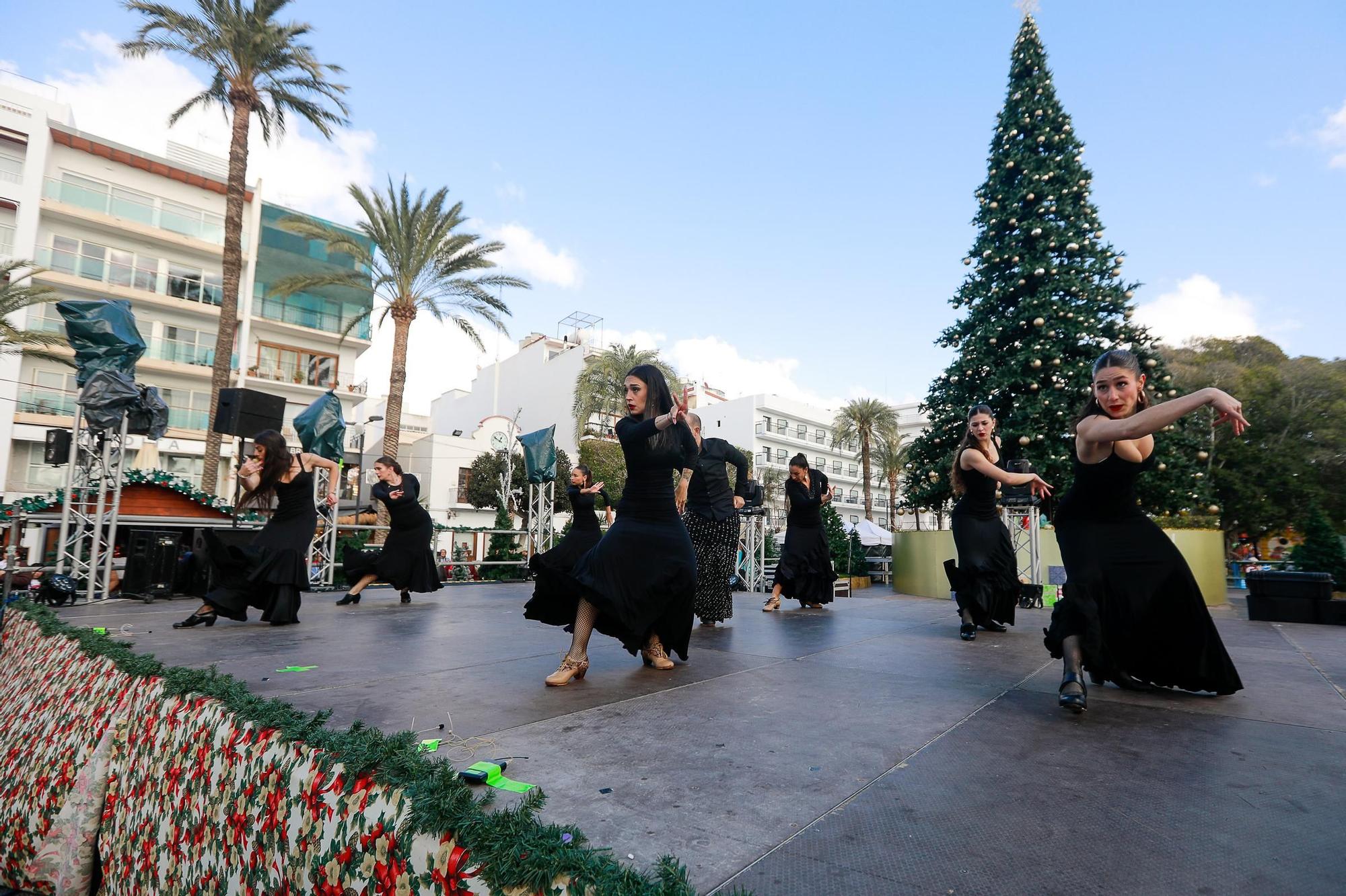 Galería: Baile en beneficio de Aspanob en Sant Antoni