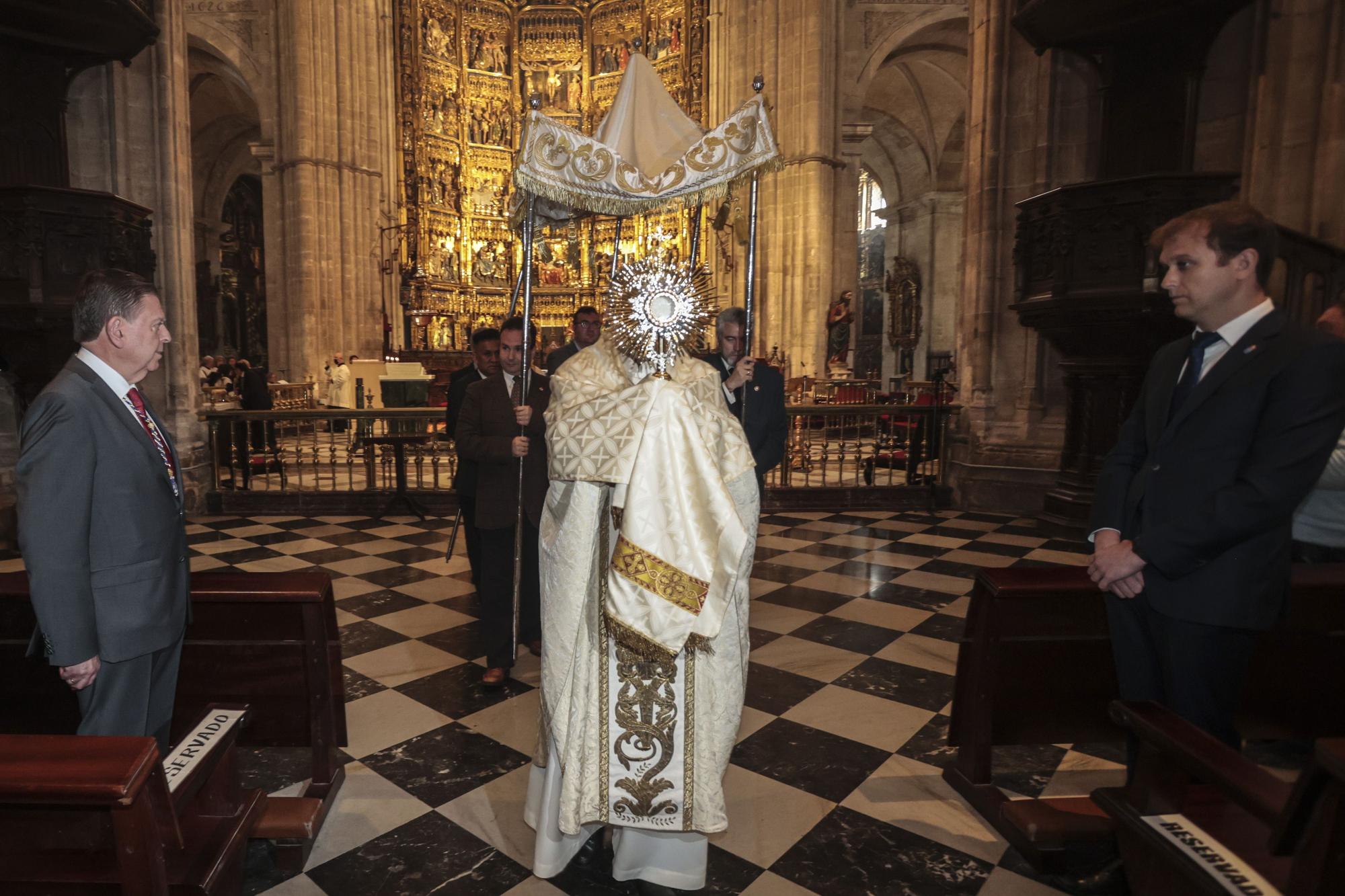 EN IMÁGENES: Celebración del Corpus en Oviedo