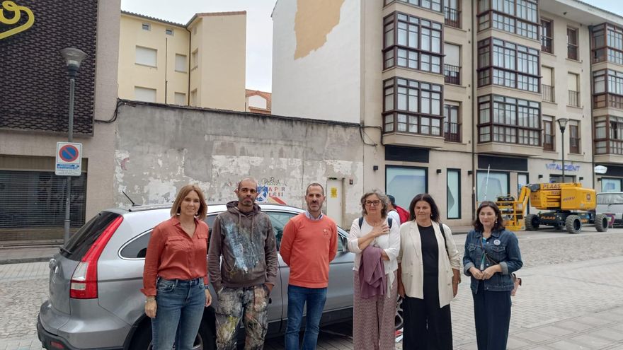 Un mural en el centro de la Pola homenajeará a la Sociedad Siero Musical: &quot;Llevan trabajando 100 años por y para la música en el concejo&quot;