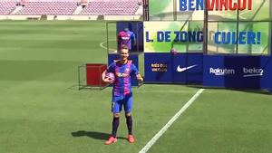 De Jong: «Tinc molt bona connexió amb Depay»