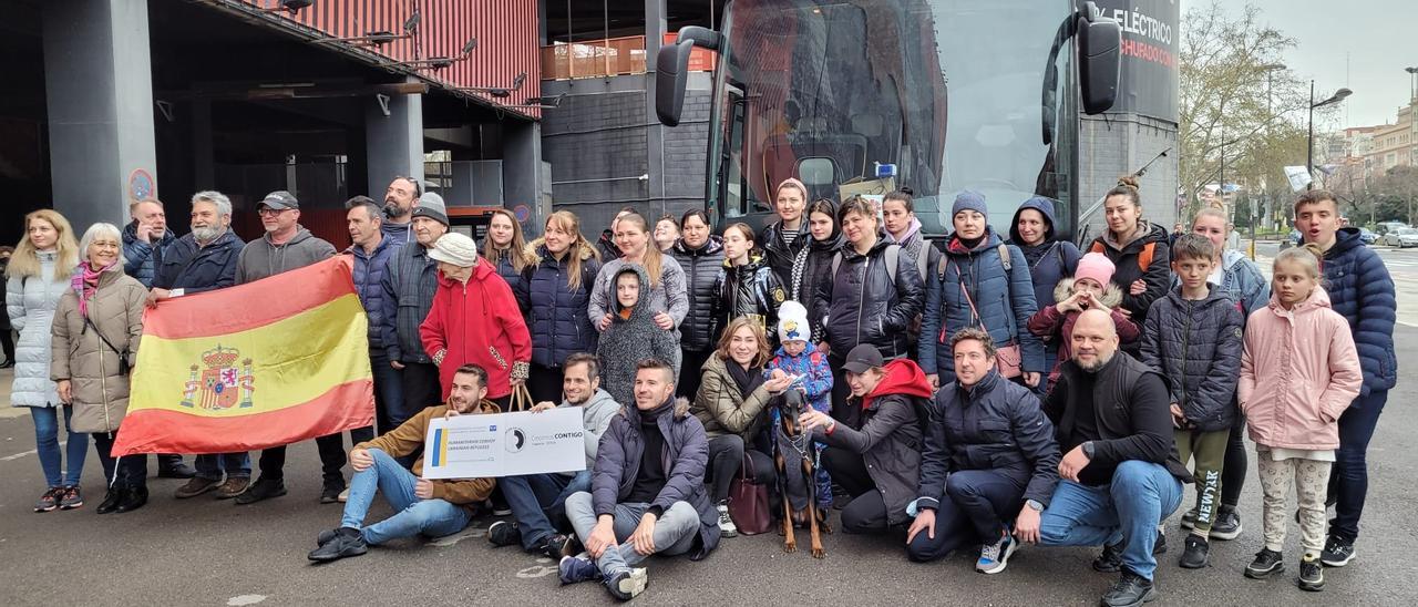 La oenegé Damark ha logrado sacar de Ucrania a un grupo de ciudadanos que, tras un largo periplo para salir de su país, ha llegado ya a la Comunitat.