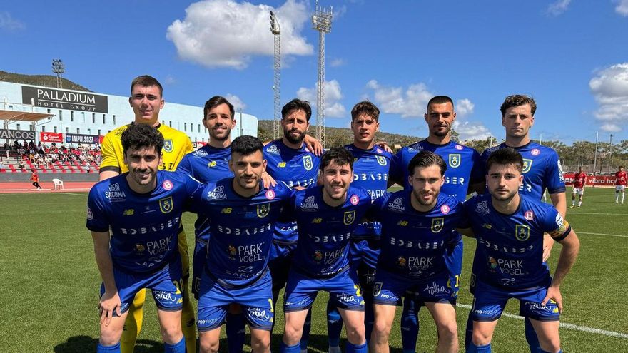 El Andratx logra la salvación después de ganar al SD Ibiza con uno de los golazos de la temporada