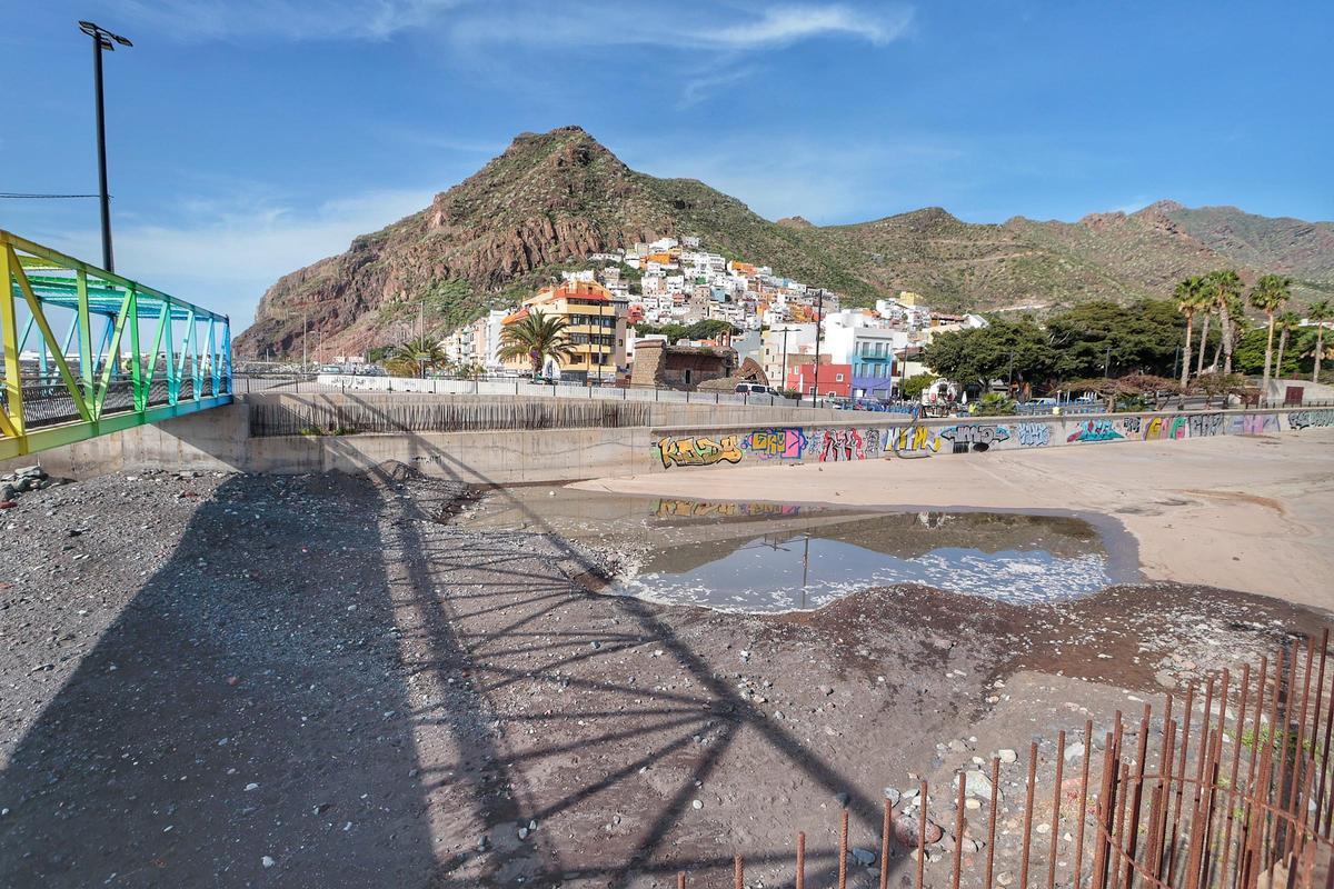 Vertido de aguas residuales en San Andrés.