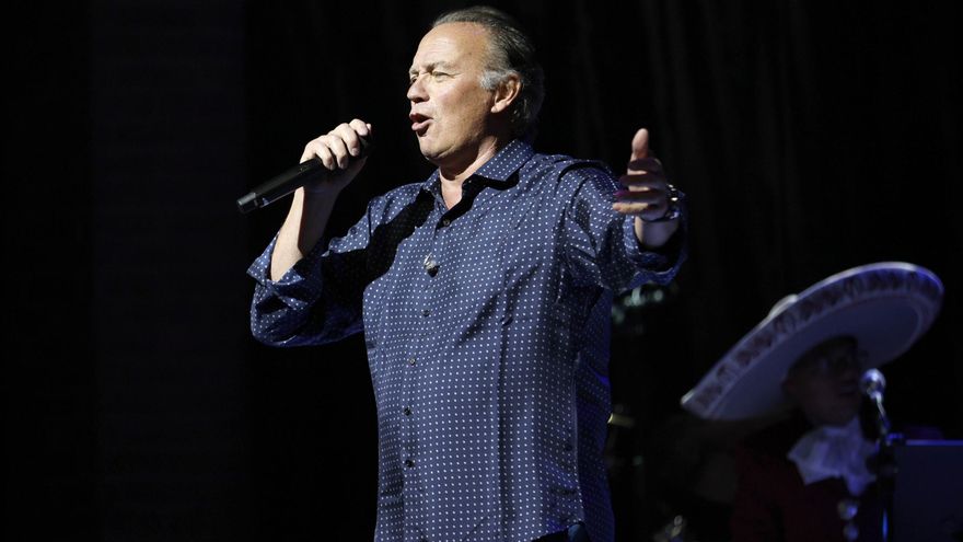 Bertín Osborne se despide de la música con una gira por España en 2026